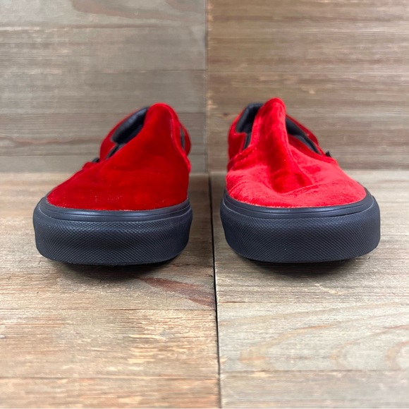 Vans Velvet Slip On Sneakers - Picture 2 of 7